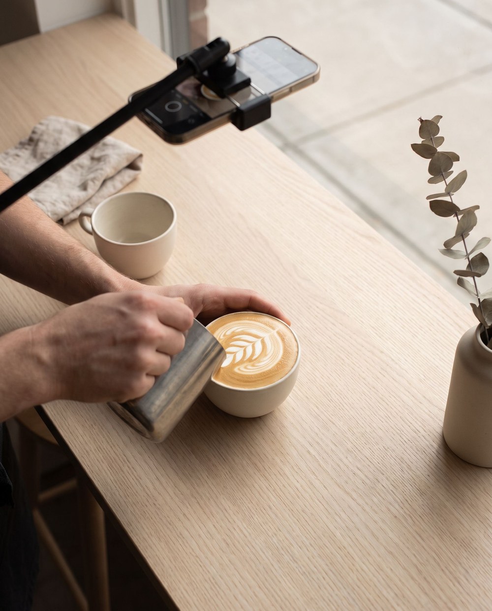 Latte art in a Nimman café, Chiang Mai, filmed for UGC